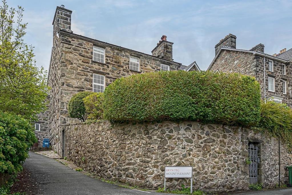 Villa Dolgellau Townhouse 2 Minutes To Town & Mountains Exterior foto